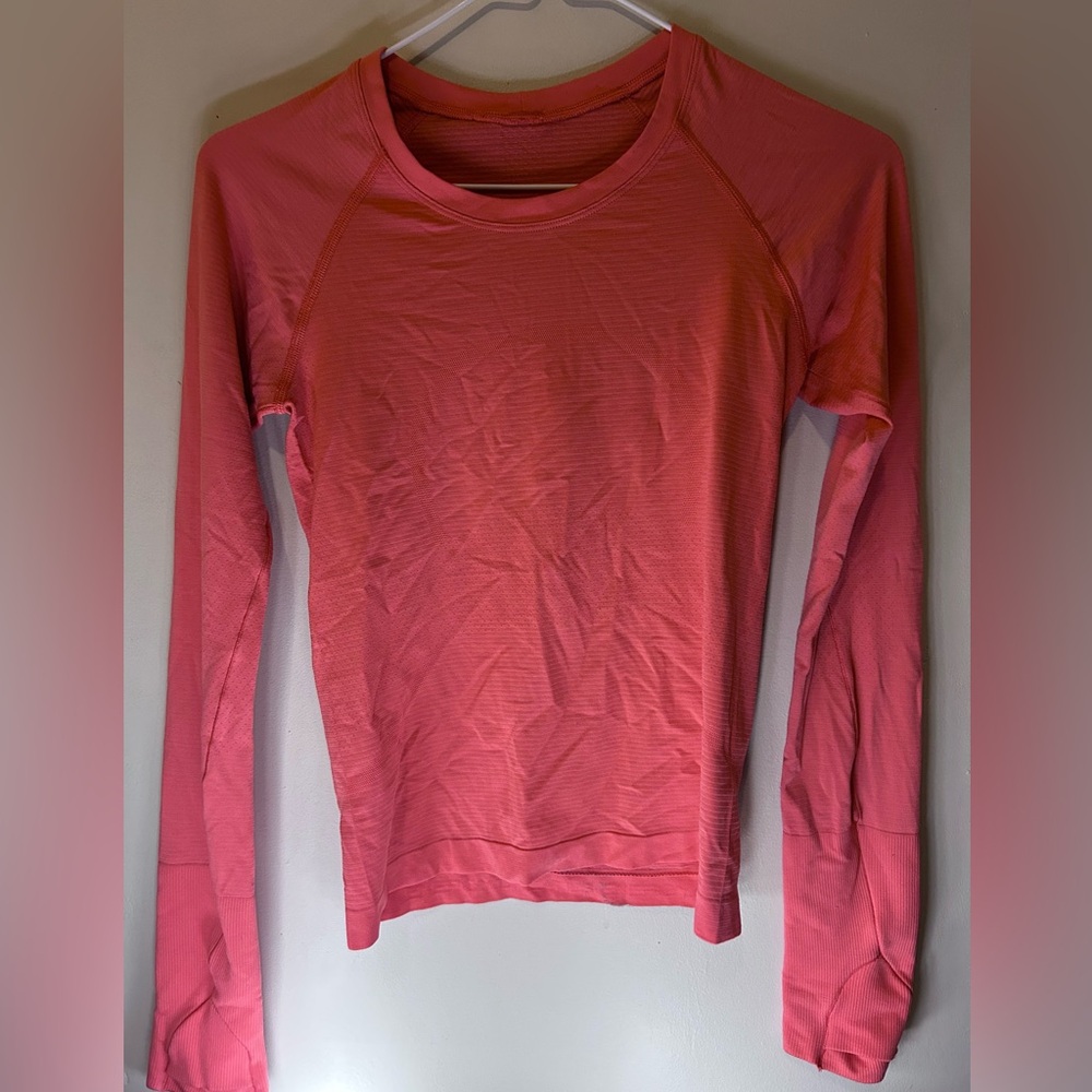 Women's Lululemon coral Long Sleeve Top